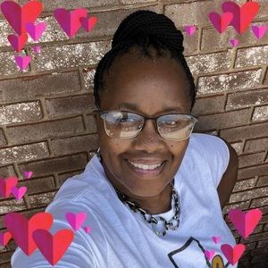 Meet your Posher, Valerie